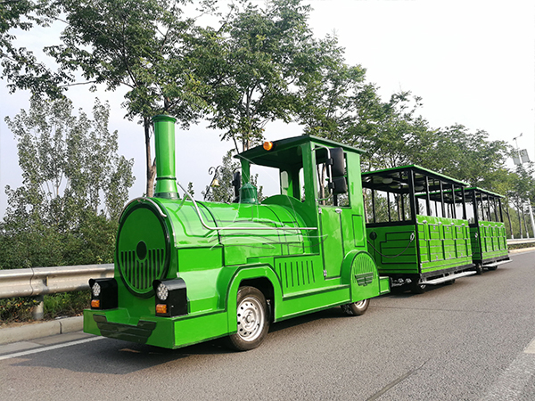 Tren sin rieles verde personalizado